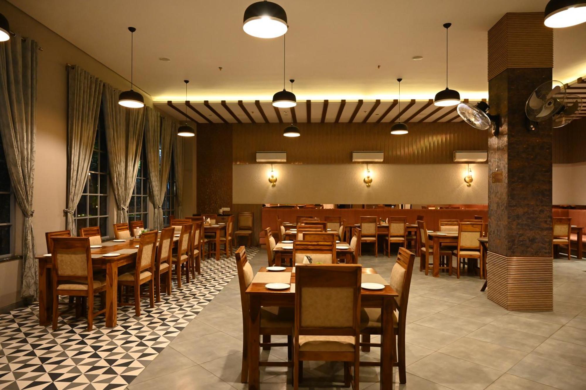 Hotel Shyamleela Khatu Bagian luar foto