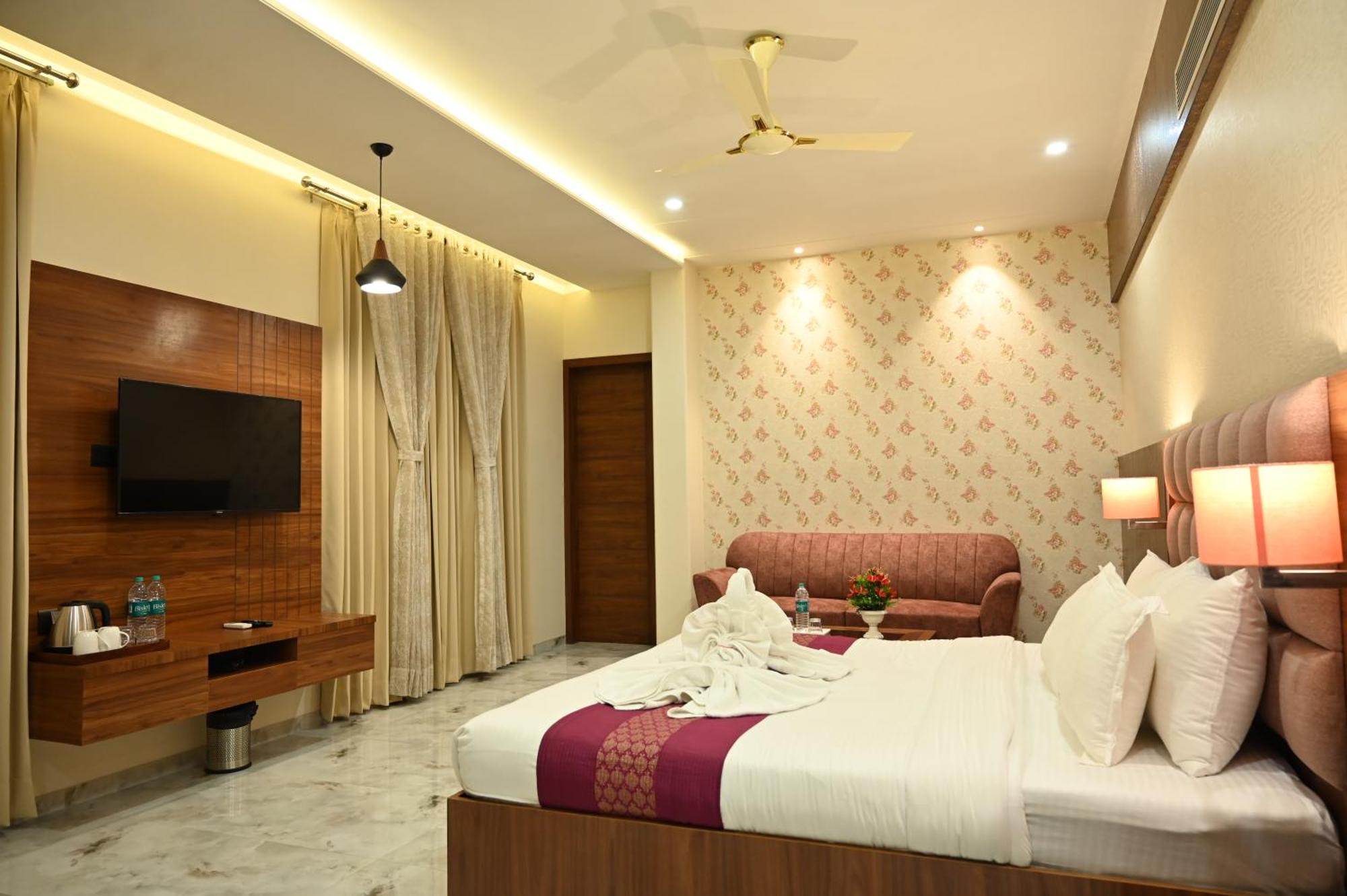 Hotel Shyamleela Khatu Bagian luar foto