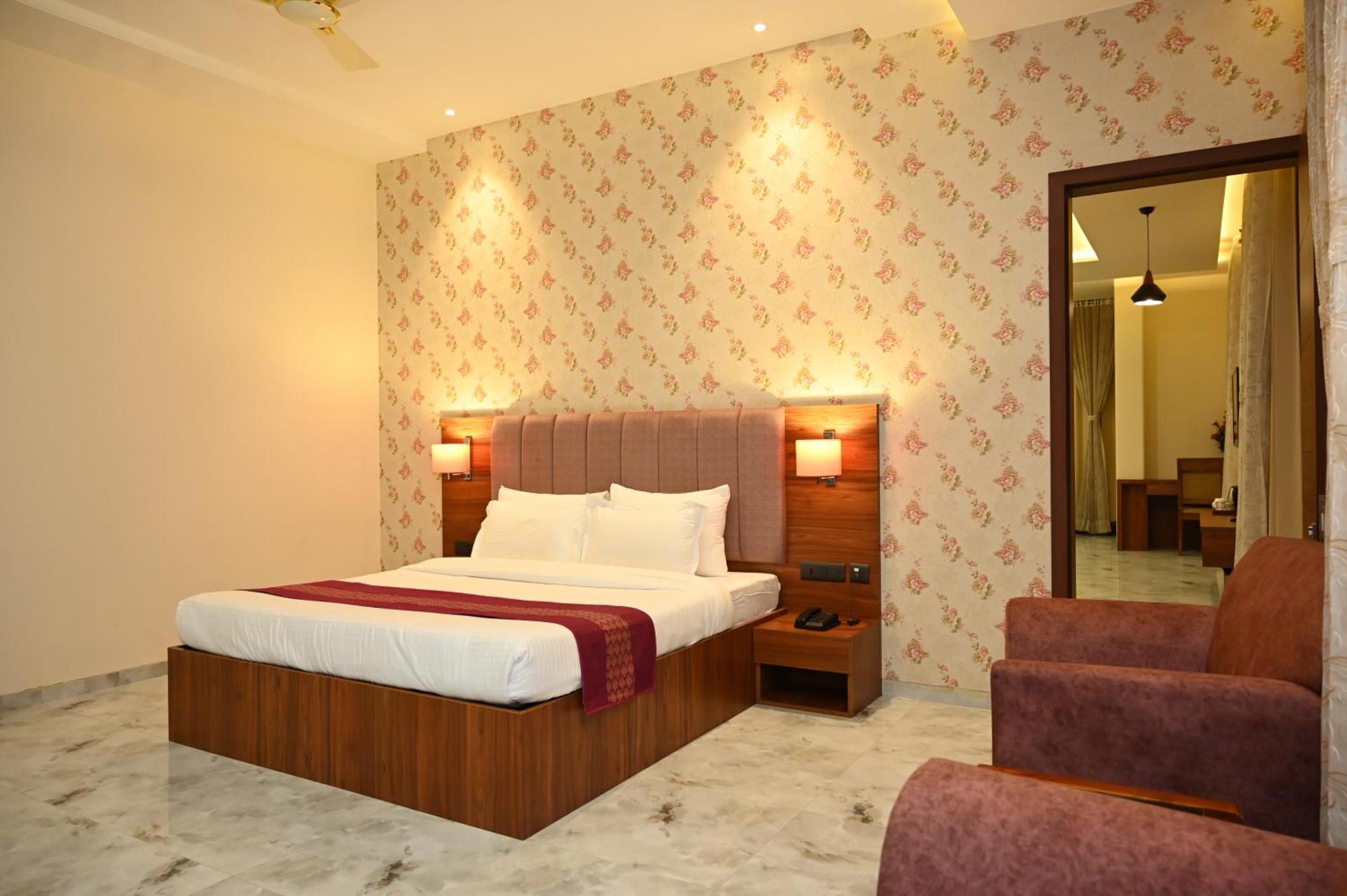 Hotel Shyamleela Khatu Bagian luar foto