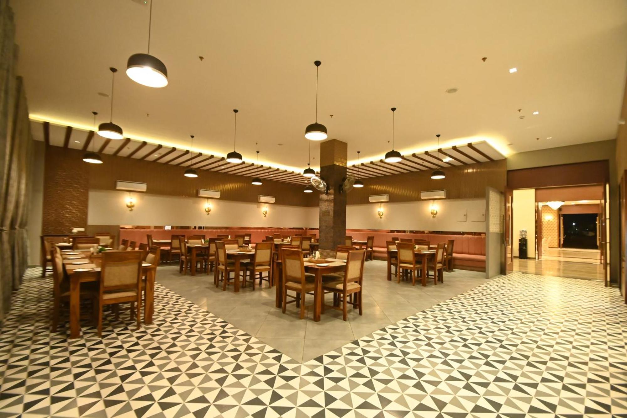 Hotel Shyamleela Khatu Bagian luar foto